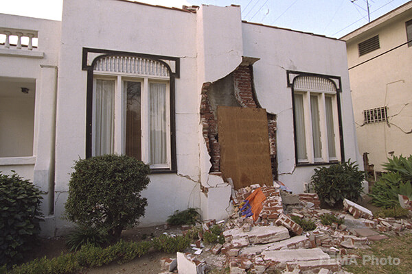 does your house need to be earthquake retrofitted